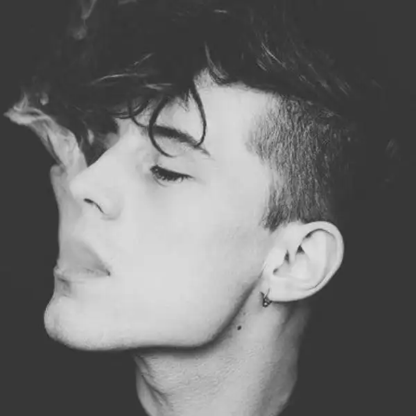 6686体育金牌作者Gideon