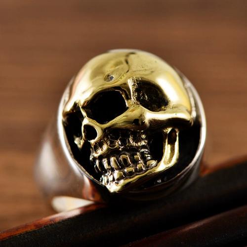 6686体育钻石作者白色季节