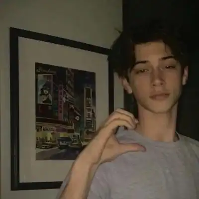 6686体育首席作者Wayne