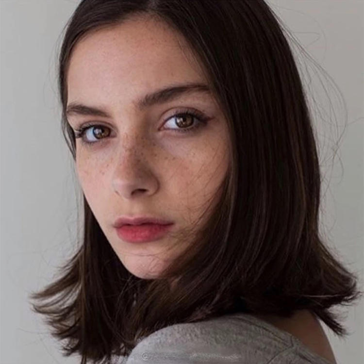 6686体育金牌作者Nina