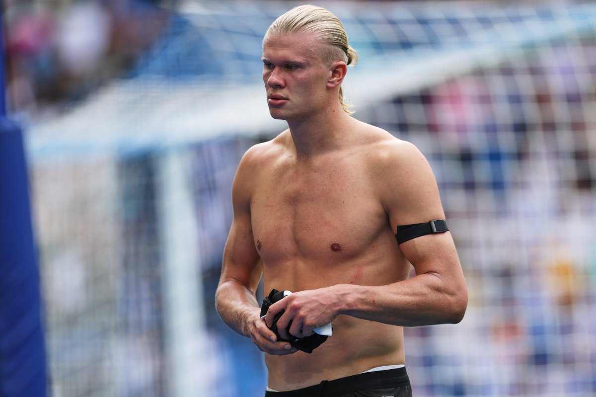 哈兰德力量凶猛！BBC记者惊叹：堪比《洛奇》中的德拉戈